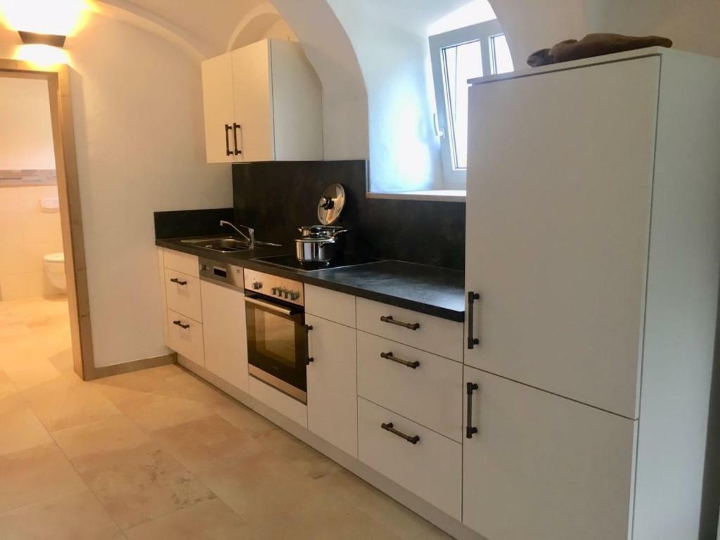 Ferienwohnung zum Dorfwirt Riedenburg Exterior foto